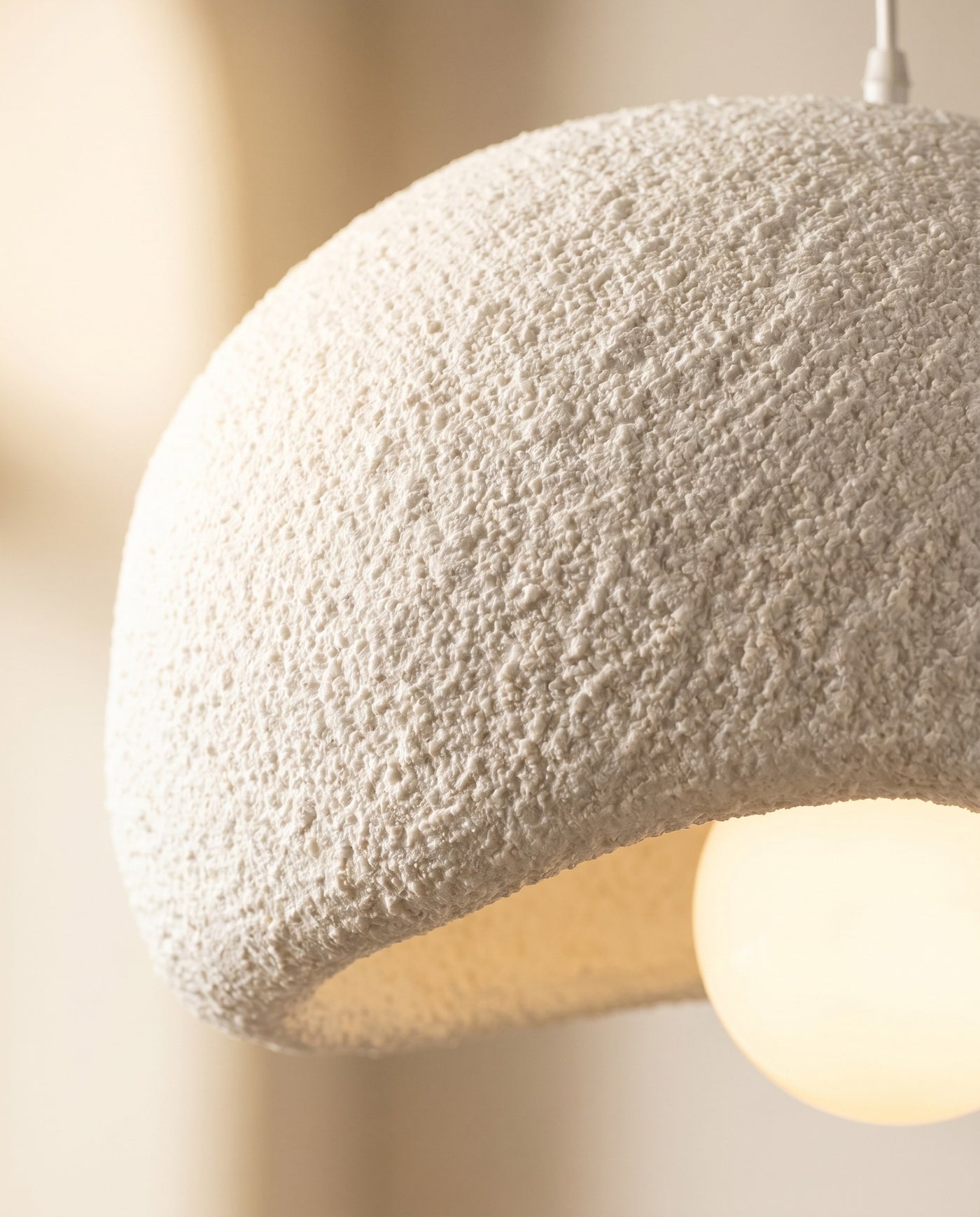 Maison Moya - Alba Frosted Globe Pendant Lamp - 03 closeup-top