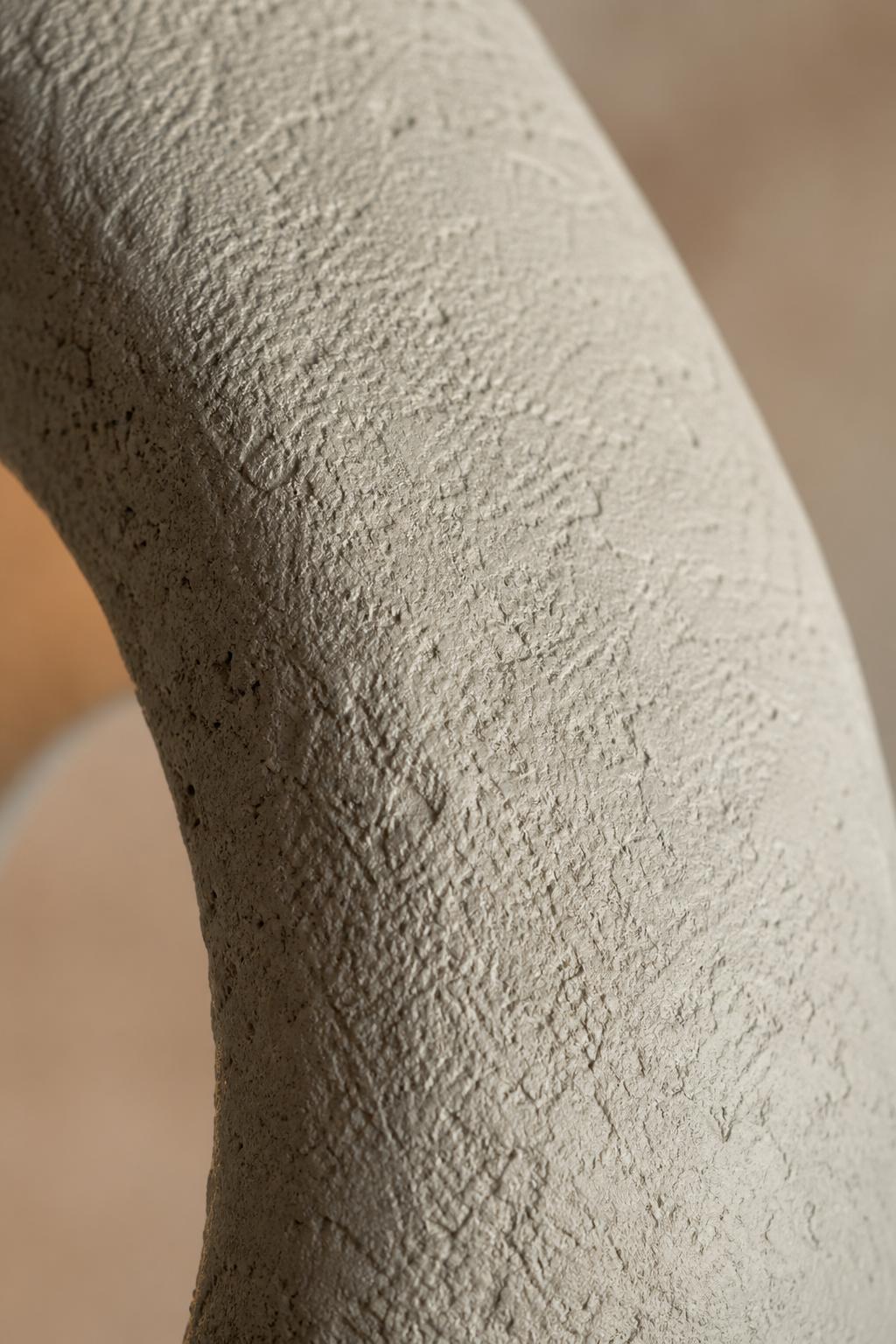 Maison Moya - Anneau Open-Form Sculptural Pendant Lamp - closeup surface
