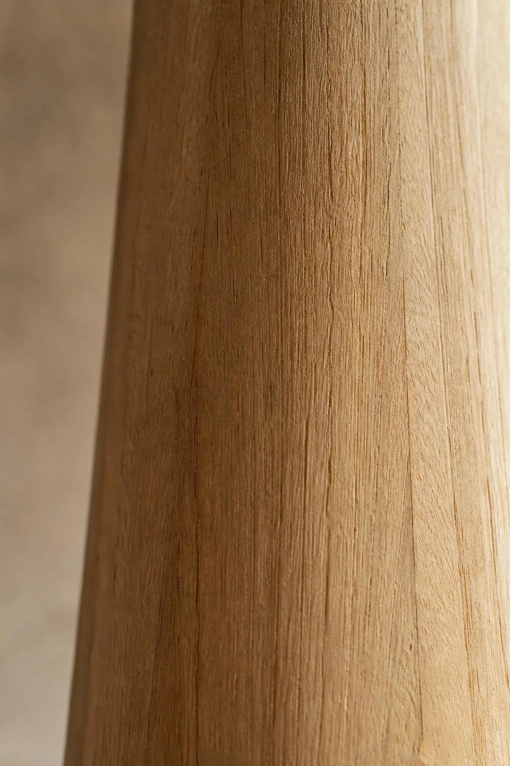 Maison Moya - Cône Bois Japandi Cone Floor Lamp - closeup surface