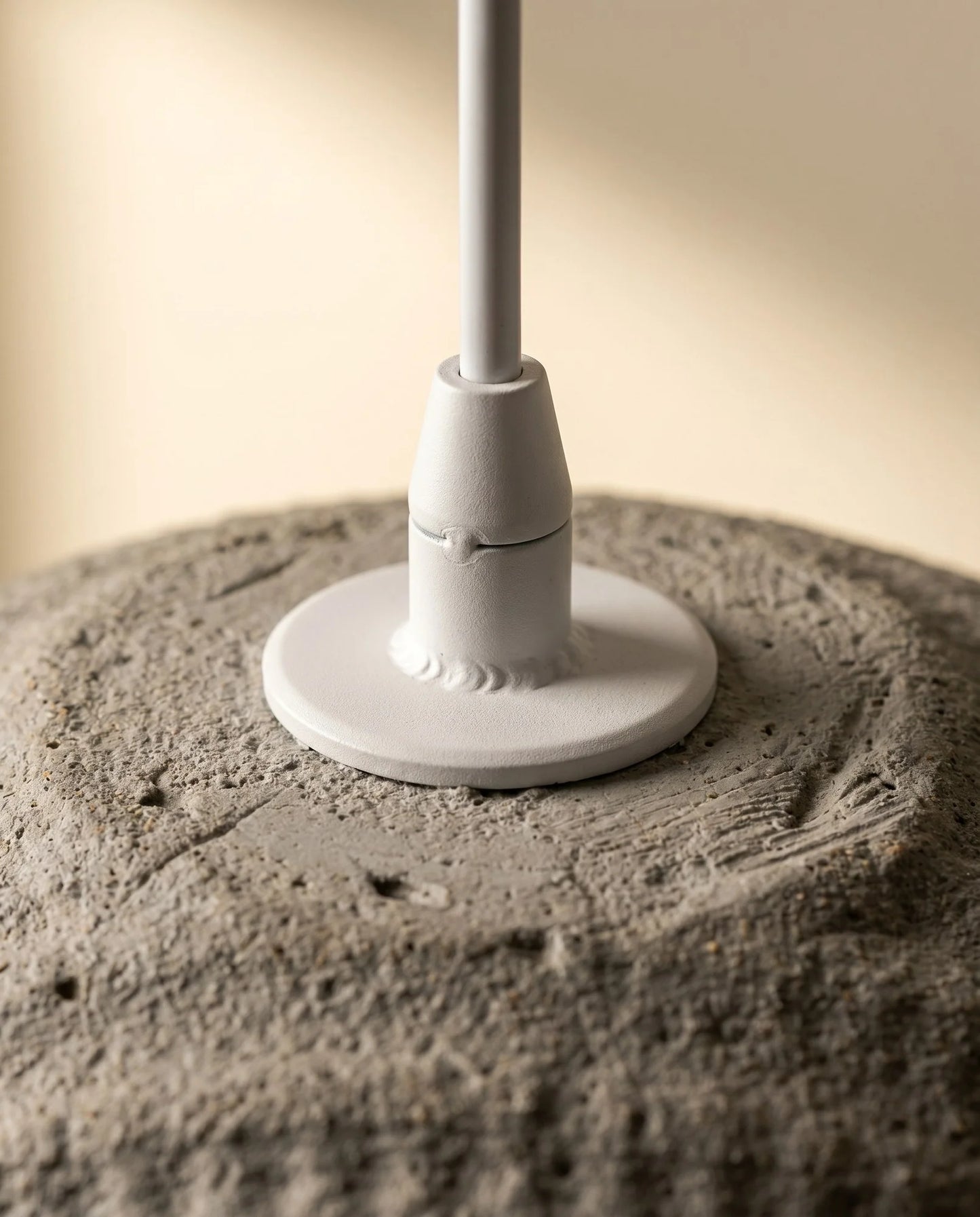 Maison Moya - Demi-Lune Sculpted Dome Pendant Lamp - 04 closeup-base