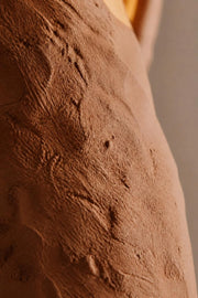 Maison Moya - Foyer Terracotta distinctive Floor Lamp - closeup surface