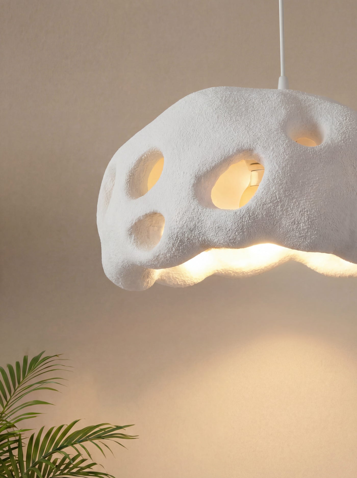 Nid d'Abeille Honeycomb Pendant Lamp detail view - Maison Moya sculptural pendant lamp